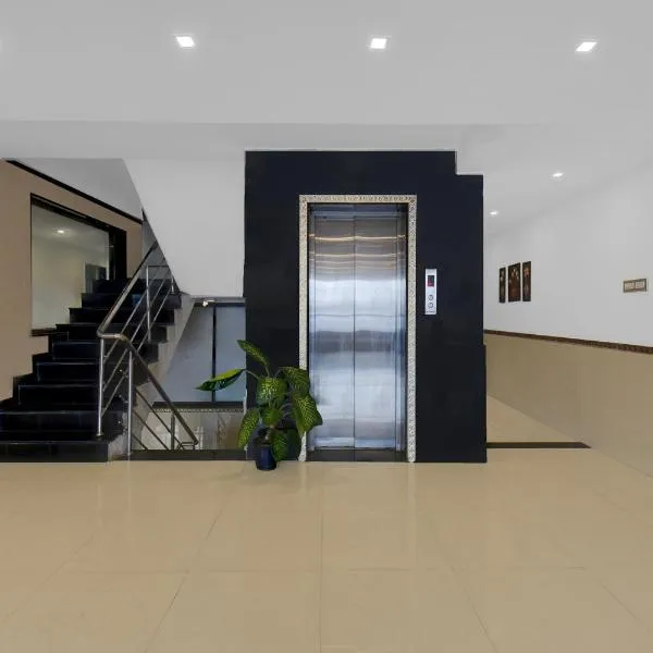 Super Townhouse Chakan MIDC Pune Formerly Renuka Executive, hotel in Chakan