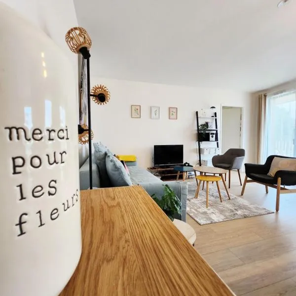Viesnīca Élégant appartement lumineux à Senlis pilsētā Senlī