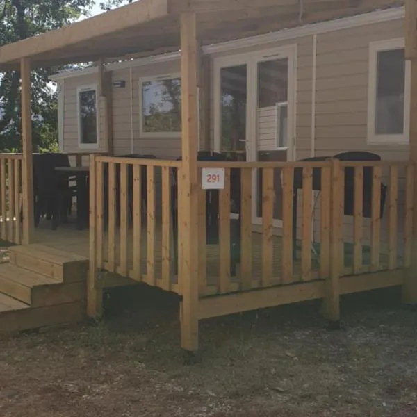 Mobil home 6 personnes, hotel em Pradons