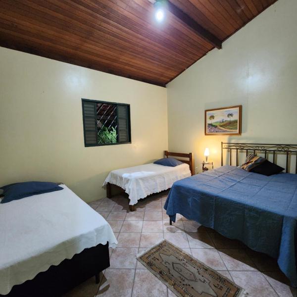 Refúgio com Piscina, Churrasco e Lazer no Campo - Foto 2
