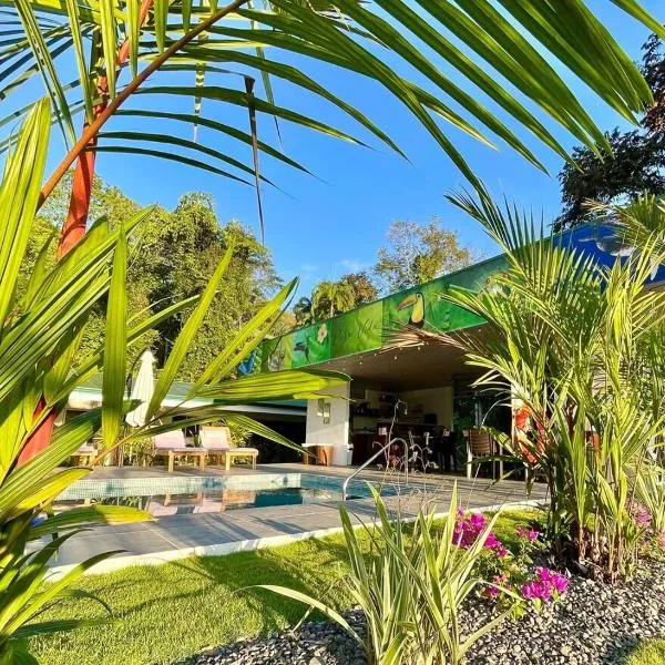 Luxury Apartments Nauyaca by Paradiselodge、Platanilloのホテル