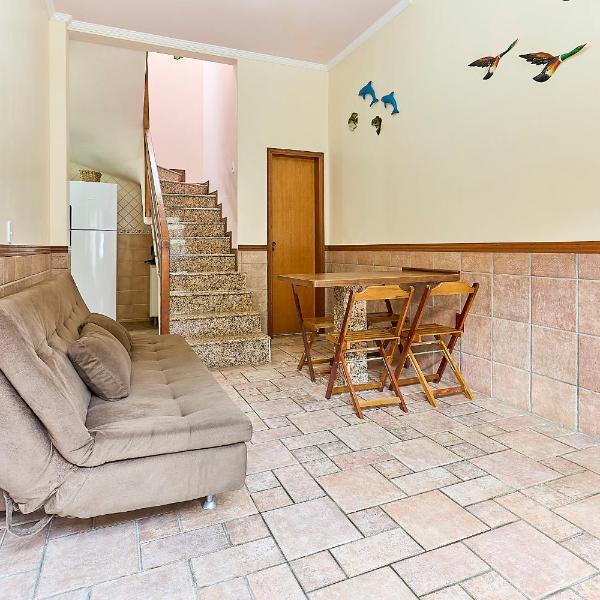 1062 Duplex 100 m da PRAIA DE BOMBINHAS . 2 suites