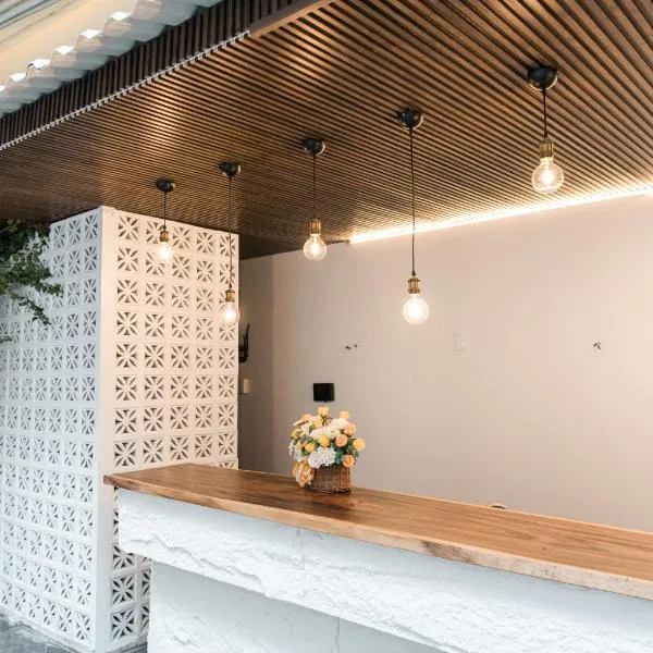 Cashew Inn, hotel in Ho Chi Minh City