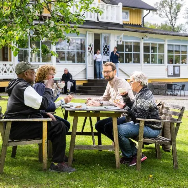 Sofielund Vandrarhem & Camping, khách sạn ở Sala