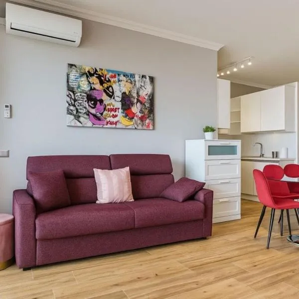 Appartamento Panoramico 2-4 persone Metro Cornelia: Roma'da bir otel