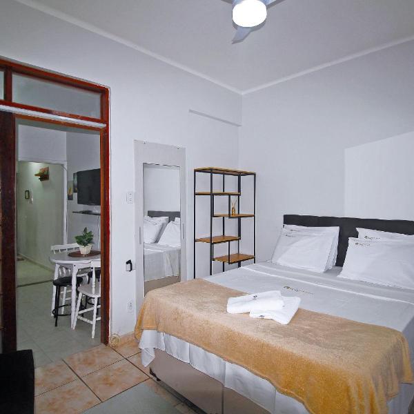 Charmoso Quarto e Sala em Copacabana p/ 4 pessoas - Foto 2