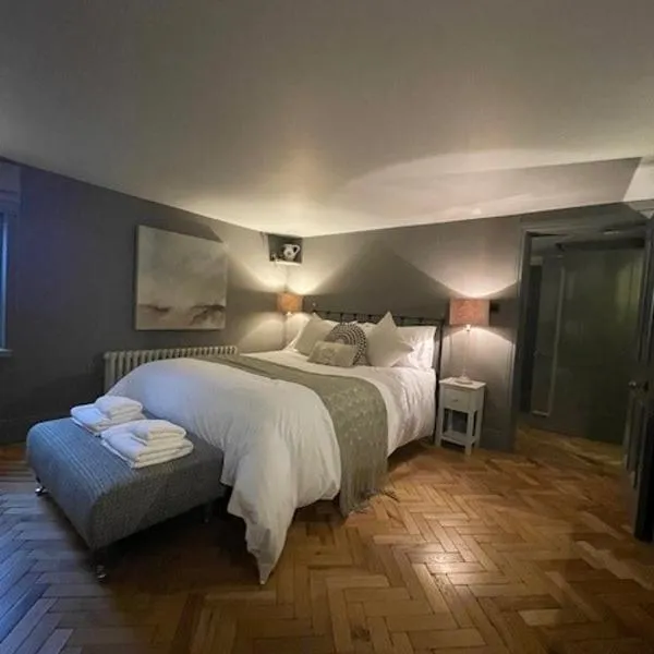 Harrogate Hidden Stay, Elegant central apartment with free parking, hotel u gradu Harogejt