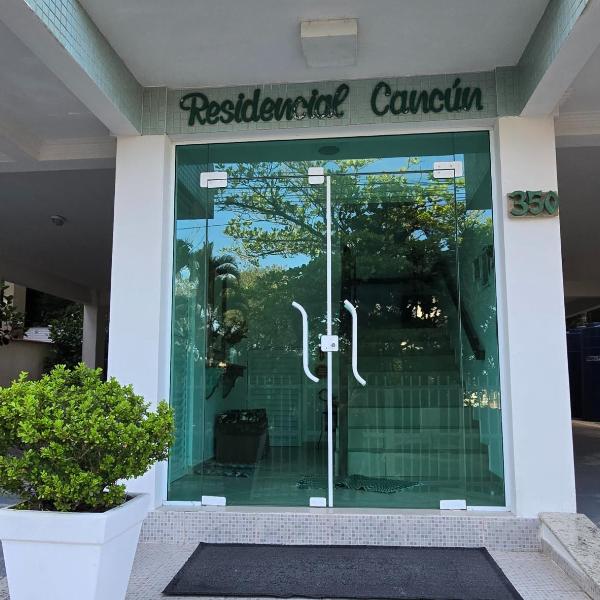 Apartamento Cancún perto da praia de Bombinhas centro