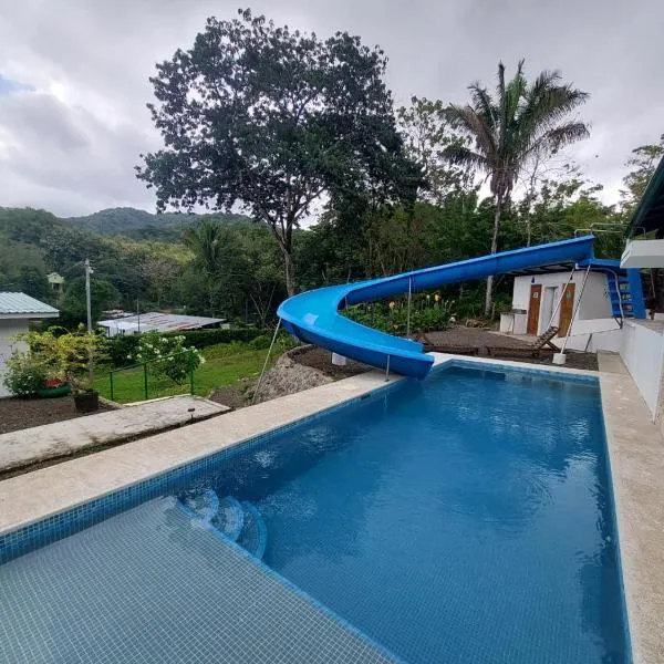 Villas Susurro Del Mar，位于卡里略的酒店