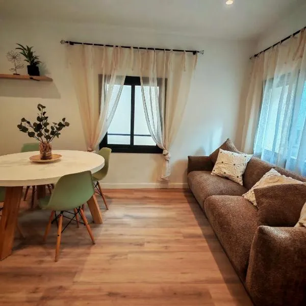 Ca l'Eli Caseta، فندق في مونتبلانك