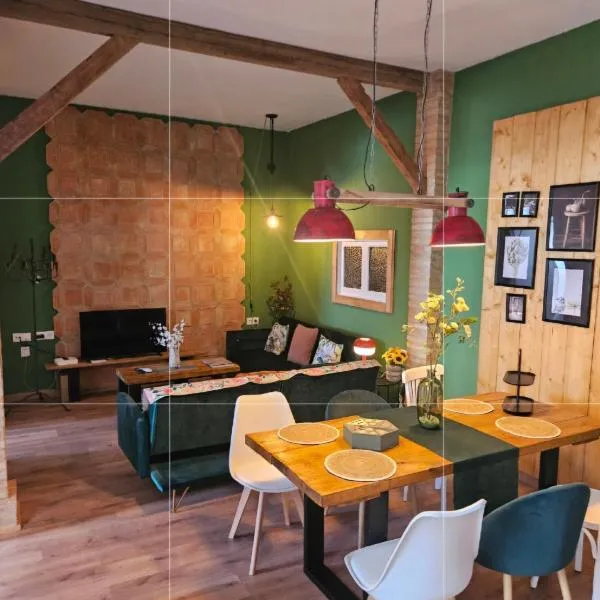 Loft Home Torremirador a 40min Sevilla y Playas de Doñana, hotel em Villalba del Alcor