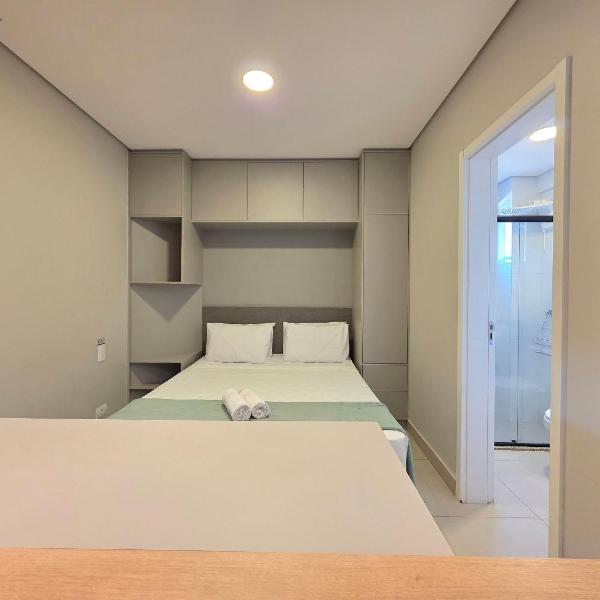 Flat novo e moderno, 4 pessoas ao lado do Paraguai - Foto 2