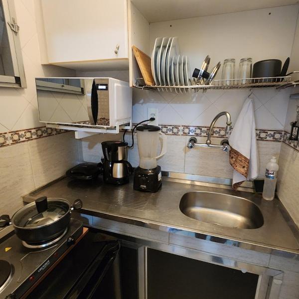 Sala e quarto a 1 quadra da praia de Copacabana - Foto 3