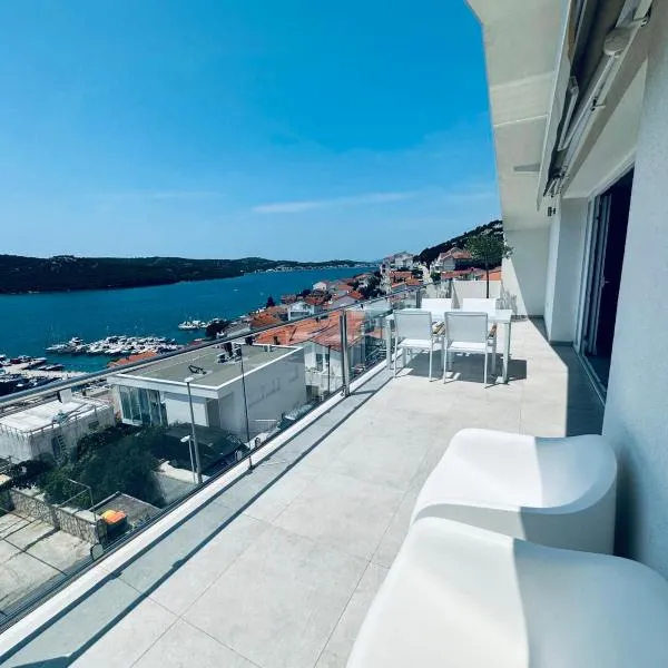 Villa Vista, hotel din Tisno