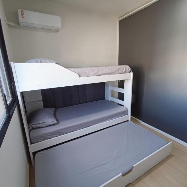 Apto Luxuoso em Pelotas Super Novo - Foto 2