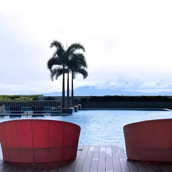 130 Sqm Luxurious Modern 3 Bedrooms Facing Manila Bay Sunset, Airports, Okada, Solaire, MOA with Free Parking, hotel in Manila