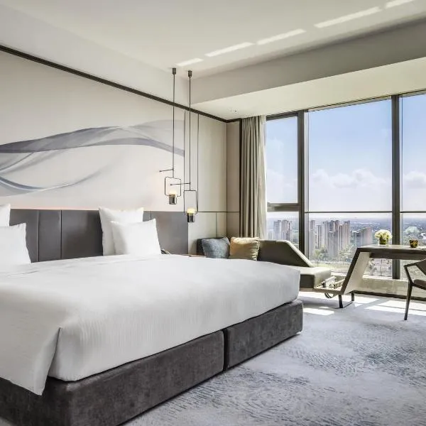Pullman Jiaxing Pinghu Excellence, hotell i Jiaxing