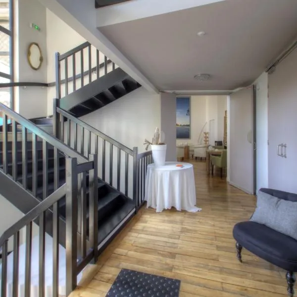 21, Foch, hotel in Angers