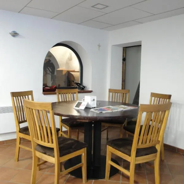 Osteria Del Centro, hotel v destinaci Brusio