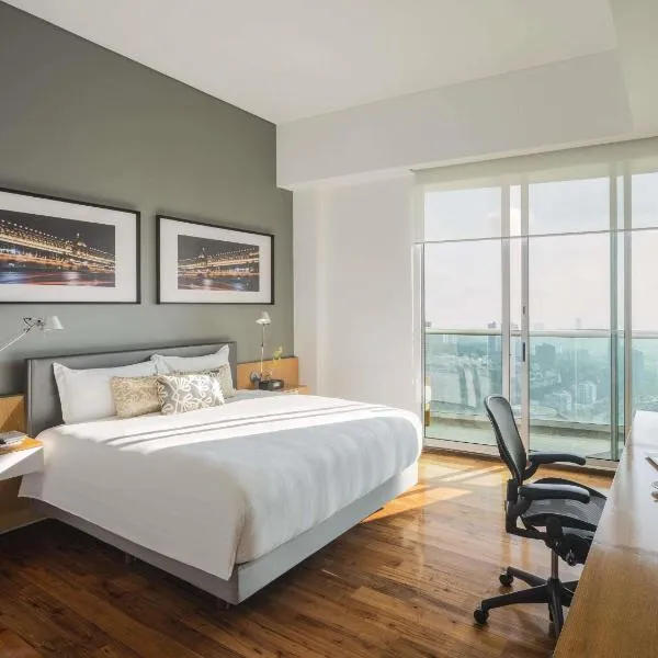 The Paragon Hotel Mexico Santa Fe By Accor, hotel sa Mexico City