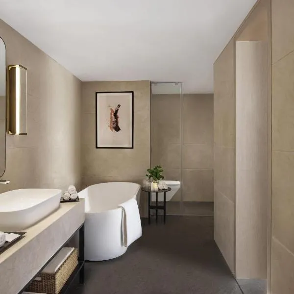 Novotel Mumbai International Airport - photo 3