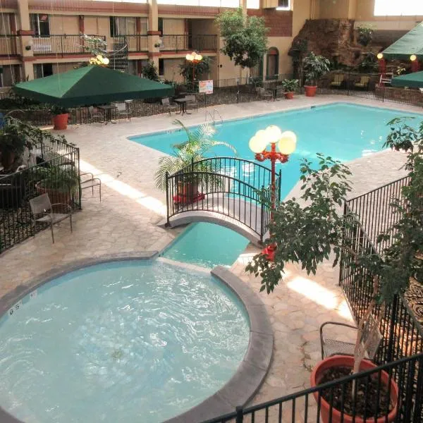 Clarion Inn, hotel in Fort Collins