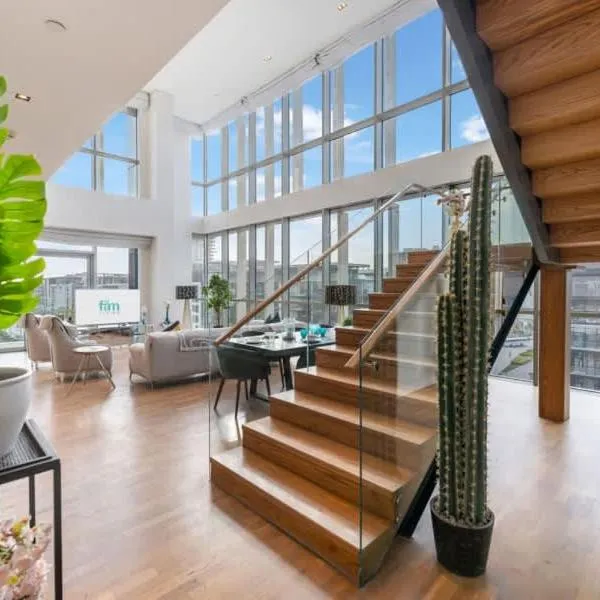 FAM Living -Duplex 4Bed and Maids โรงแรมในดูไบ