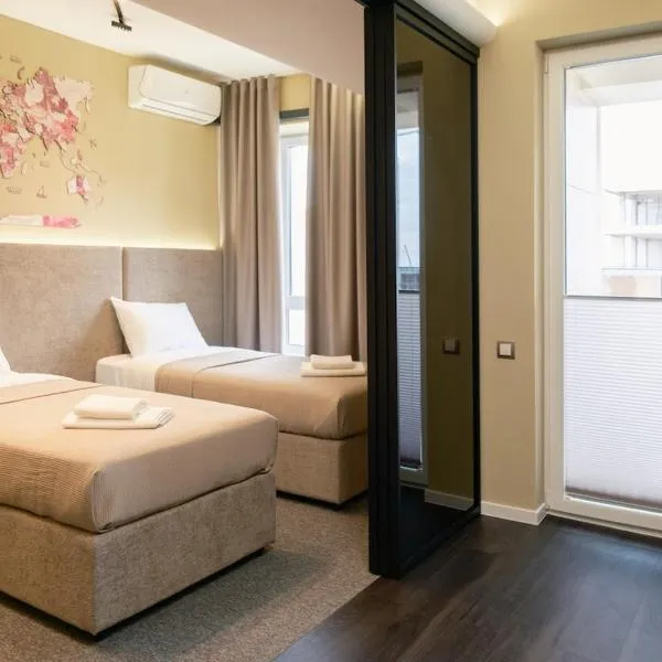 Luxury Airport Studio with Balcony Cozy & Modern, hotel v destinaci Chişinău