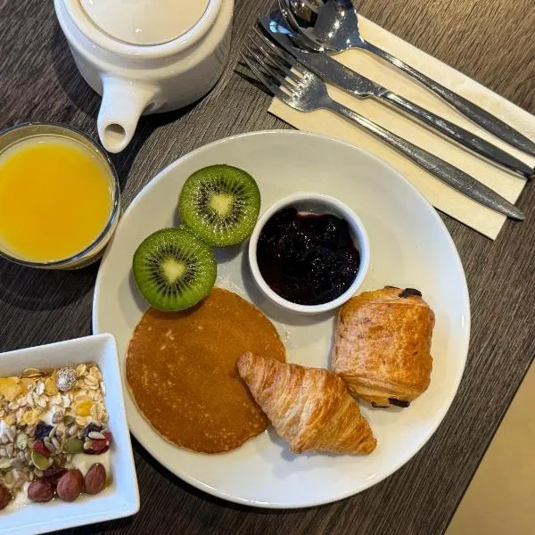 Kyriad Rennes Nord Hotel, hotel v destinaci Rennes