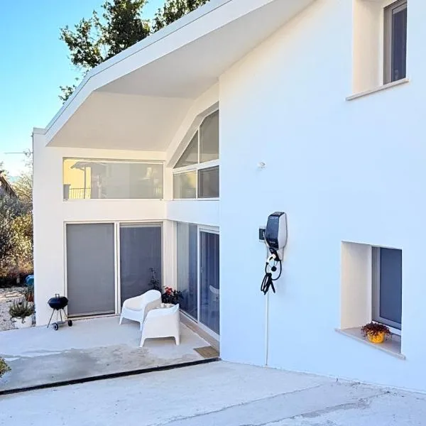 Sonia's House, готель у місті Altino