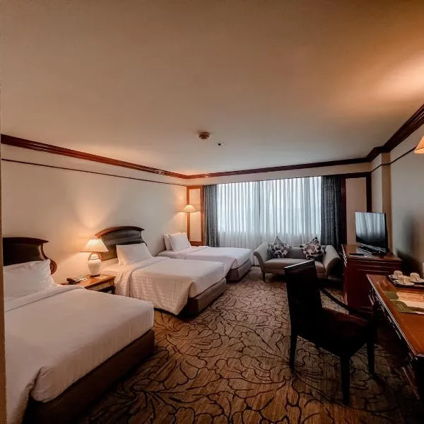 The Twin Lotus Hotel, khách sạn ở Nakhon Si Thammarat