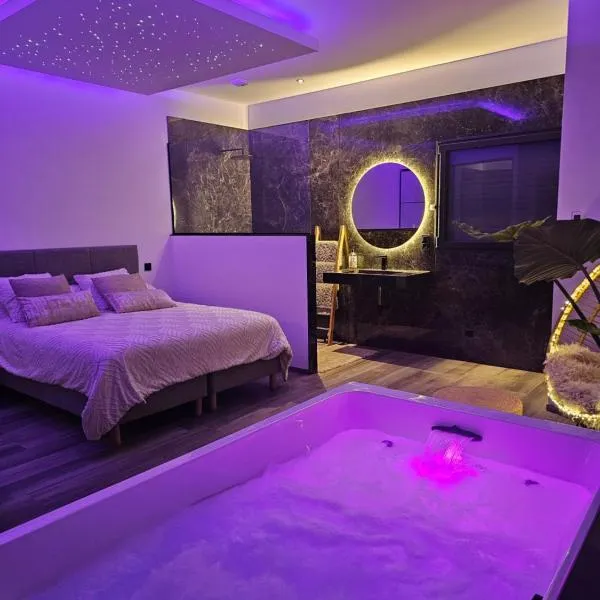 Villa T2 jacuzzi privé Les Charmettes, hotel in La Ciotat