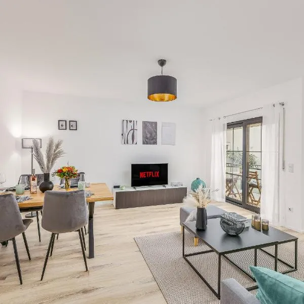 Amaela Design-Wohnung, SAP, Parkplatz, Balkon, NEU, hotel em Walldorf