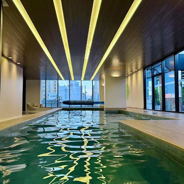 Studio perto Shopping Estação com Piscina interna aquecida, Academia e Terraço Lindo pôr do Sol - Foto 4