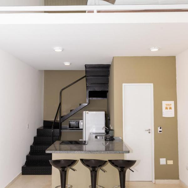 Loft com Smart Lock e Ar perto do Projeto Tamar - Foto 4