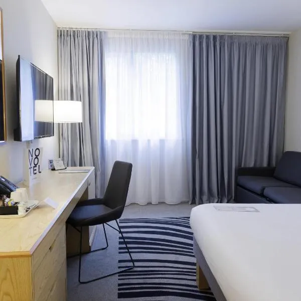 Viesnīca Novotel Manchester West pilsētā Vorsli