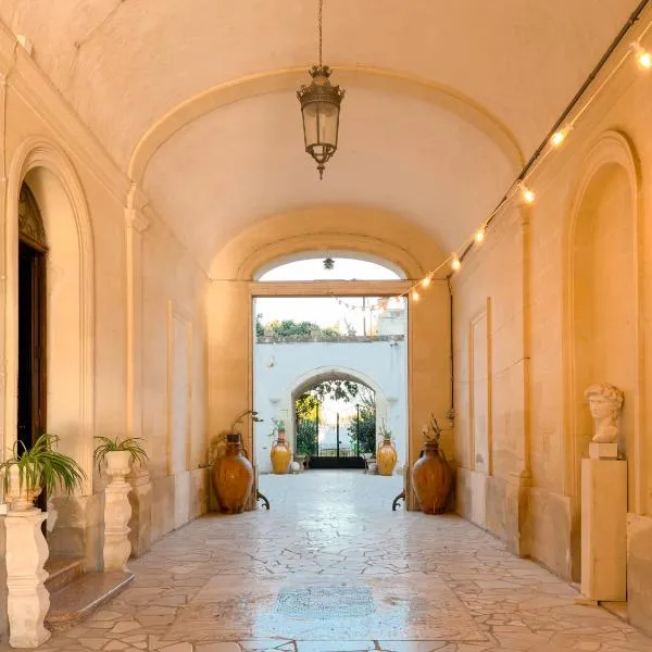 Palazzo Sabella Tommasi, hotel i Calimera