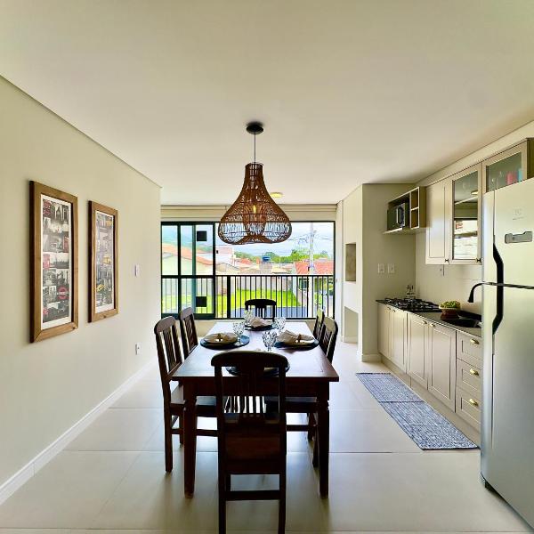 Apto a 450m PRAIA 10 min do BETO CARREIRO 2 Quartos Cozinha completa Churrasqueira Ar Condicionado Wi-Fi e vaga privativa de garagem Reserve agora mesmo - Foto 4