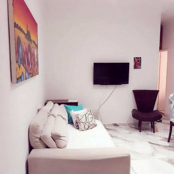 Apartamento Amplo para Grupos - 7 min da Praia - Foto 5