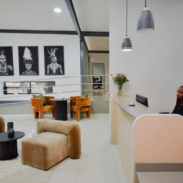 The Anza Lifestyle Lodge, ξενοδοχείο σε Louis Trichardt