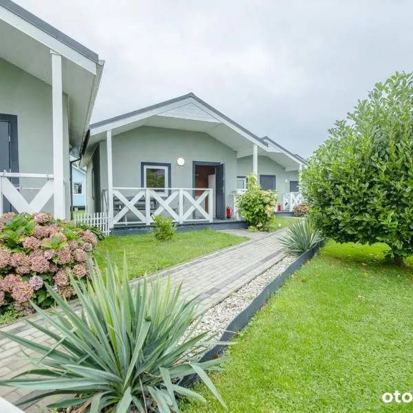 MożeMorze? Ośrodek Domków Letniskowych, ξενοδοχείο σε Chłopy