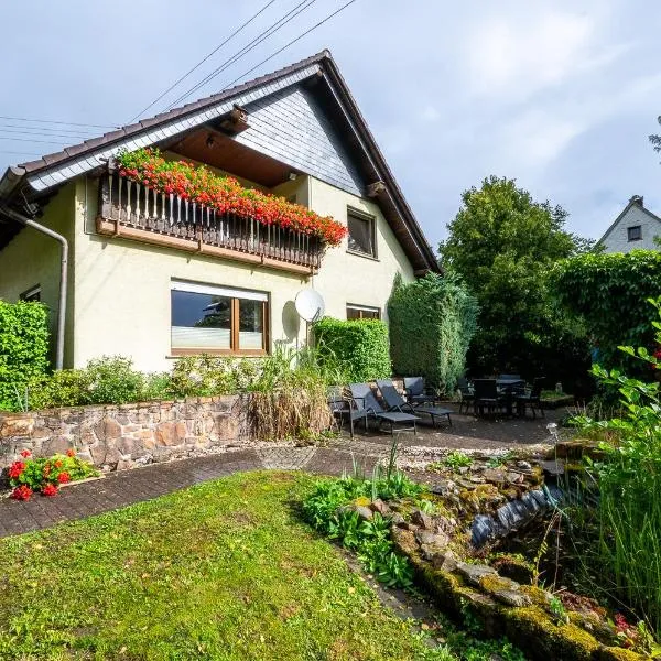Haus "Zwischen den Wäldern", hotel en Allenbach