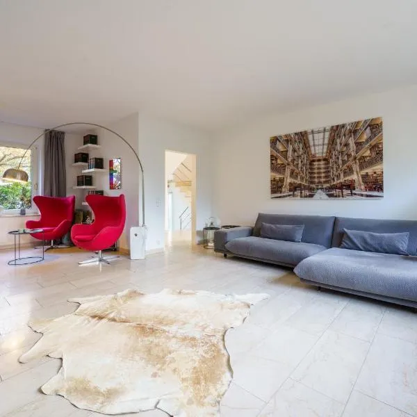 Design Villa mit Sauna & Garten, hotel u Hannoveru