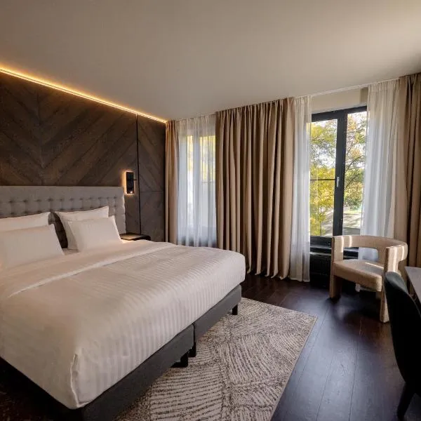 Pullman Riga Old Town - Renovated 2025, hotel v Rize