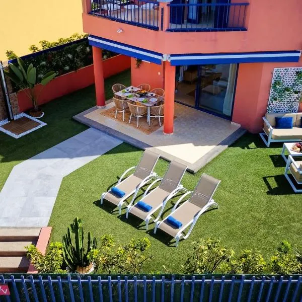 Meloneras beach detached house with BBQ and garden, hôtel à San Bartolomé