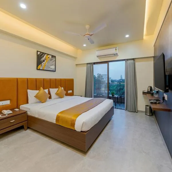 Hotel The Golden Oaks, Kolhapur, hotel in Kolhapur