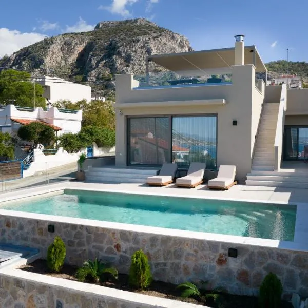Ammos Luxury Villas Salamina, hotel v destinaci Aiándion