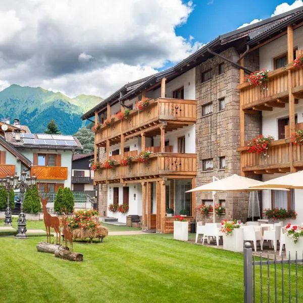 Olympic regina hotel, hotel u gradu Pincolo