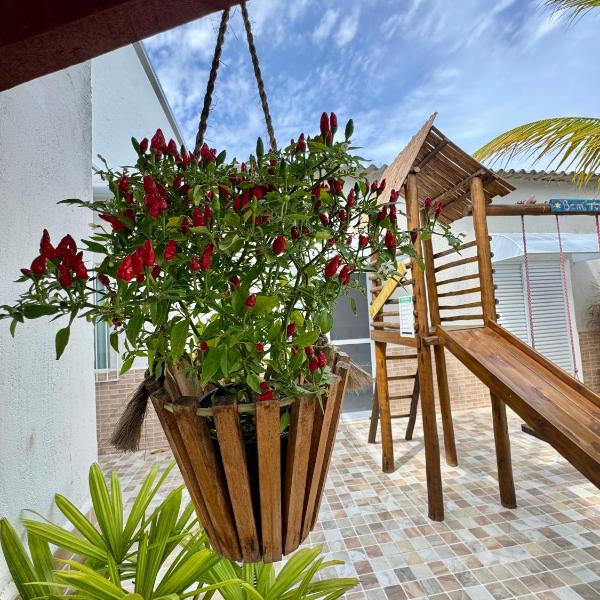 Casa Turística Térrea - 5 Quartos, apenas 5 min carro Praia - Foto 4