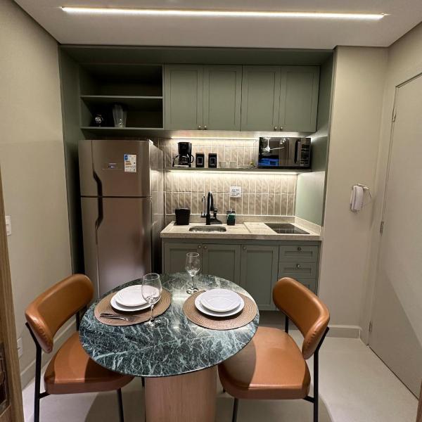 AP Novo 2 quartos, próx Av. Paulista (16º andar)
